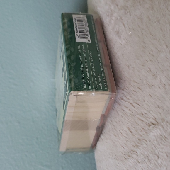 Rubber Stamp Corners Set •HERO ARTS Wooden Rubber Stamps• #LL437 •New Unopened - Picture 6 of 10